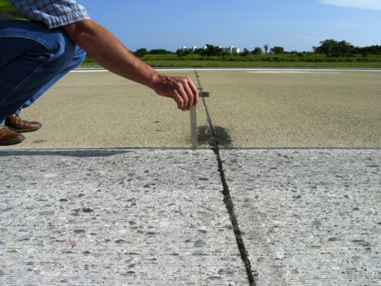 Rehabilitación de la Pista 10-28 del Aeropuerto Internacional de Acapulco, Guerrero