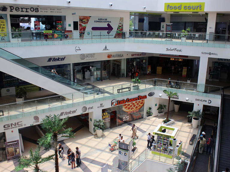 Construcción del centro comercial Parque Jardín, en la Ciudad de México​