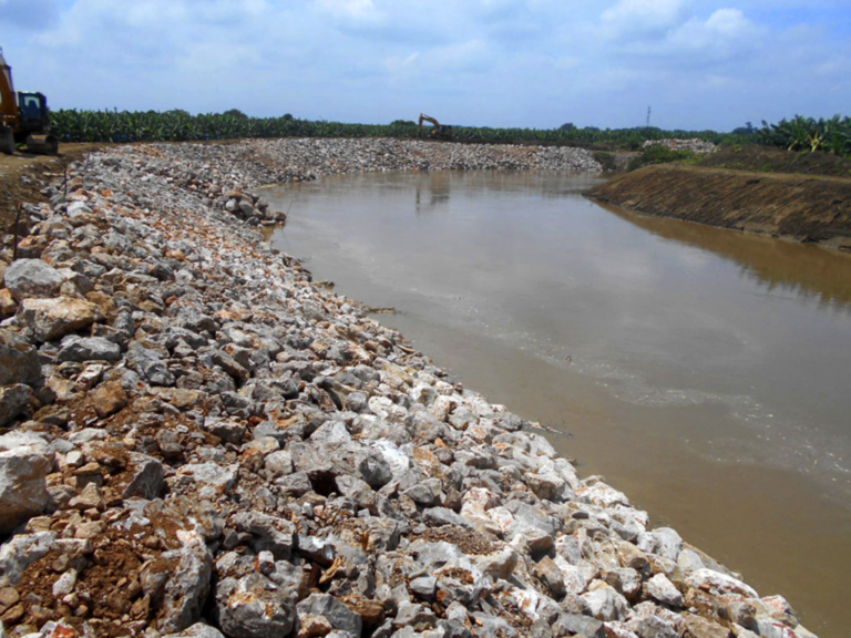 Obras diversas para la mitigación de daños ocasionados por lluvias severas e inundación fluvial, en el municipio de Teapa, Tabasco